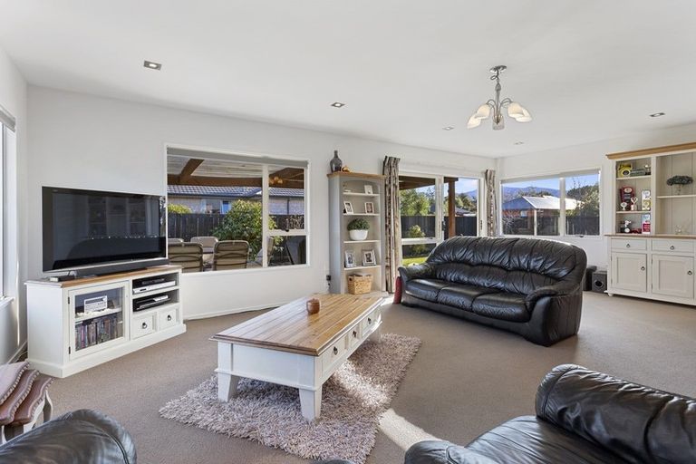 Photo of property in 22 Kowhai Street, Oxford, 7430