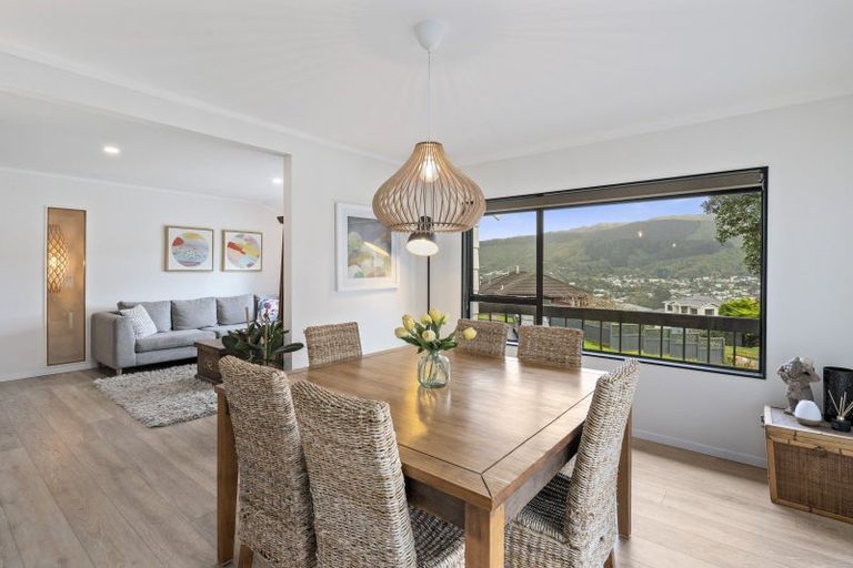 Photo of property in 79 Woodman Drive, Tawa, Wellington, 5028