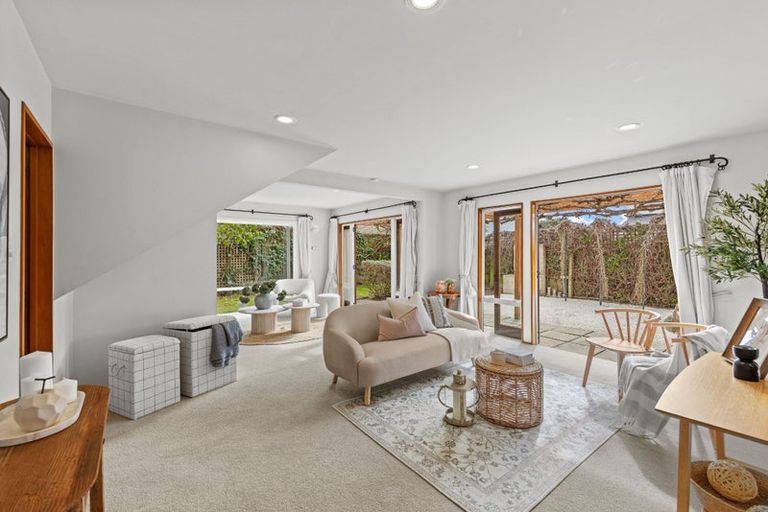 Photo of property in 2/151 Idris Road, Strowan, Christchurch, 8052