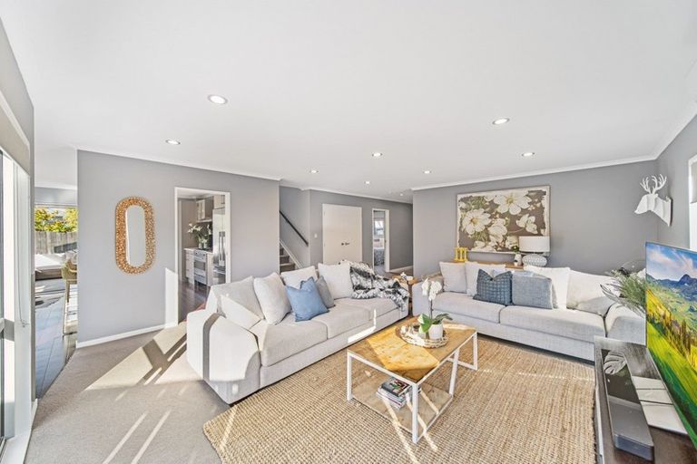 Photo of property in 13a Fiesta Drive, Half Moon Bay, Auckland, 2012