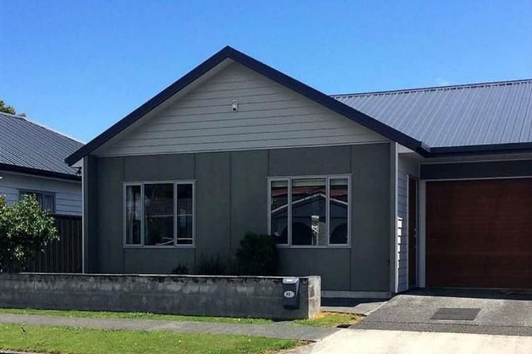 Photo of property in 4b Benzie Avenue, Wallaceville, Upper Hutt, 5018