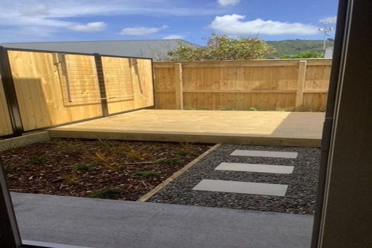 Photo of property in 31 Mcgrath Way, Taita, Lower Hutt, 5011