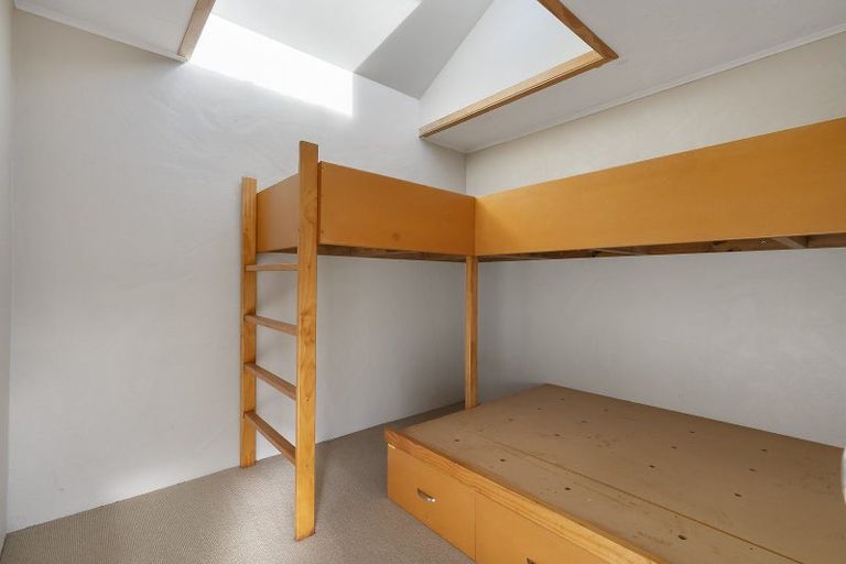 Photo of property in 511c Ocean Road, Whangamata, 3620