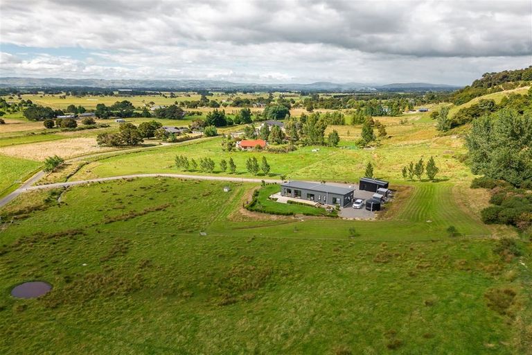 Photo of property in 695f Chester Road, West Taratahi, Carterton, 5791