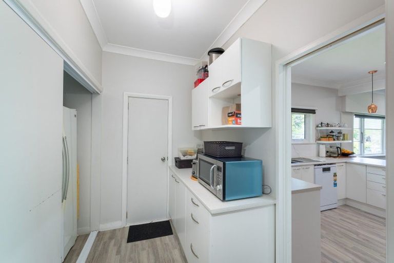 Photo of property in 59 Kamahi Street, Stokes Valley, Lower Hutt, 5019