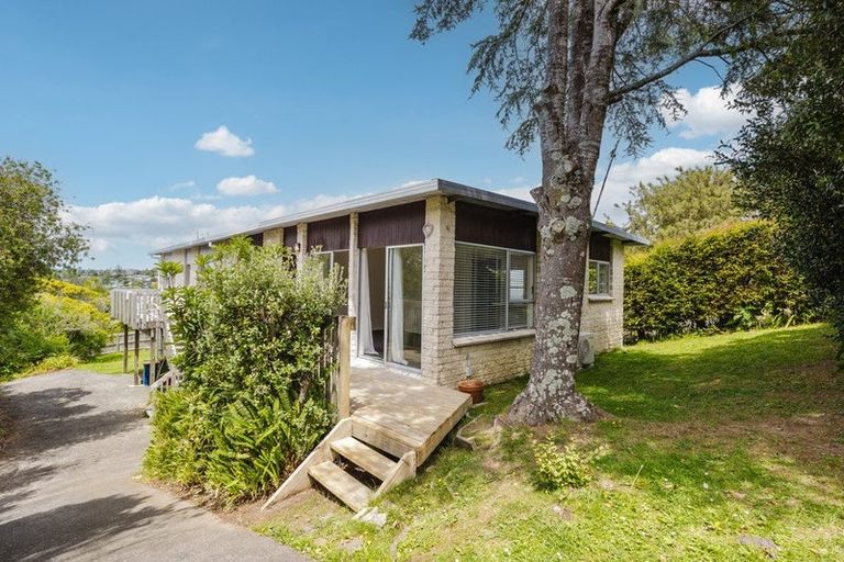 Photo of property in 1/148 Glamorgan Drive, Torbay, Auckland, 0630