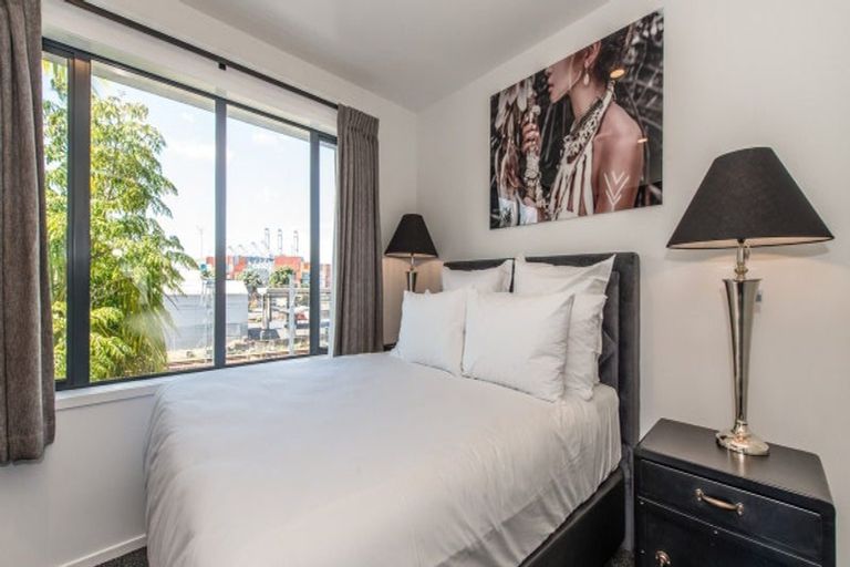 Photo of property in 23 Sudbury Terrace, Parnell, Auckland, 1010