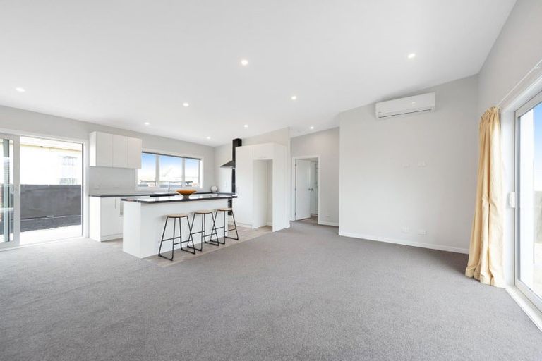 Photo of property in 10/59 Glenview Road, Glen Eden, Auckland, 0602