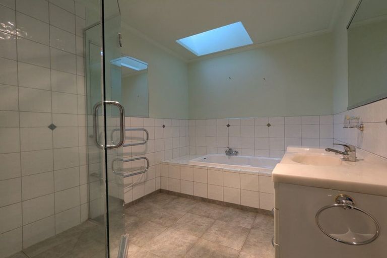 Photo of property in 2021 Whangarei Heads Road, Whangarei Heads, Whangarei, 0174