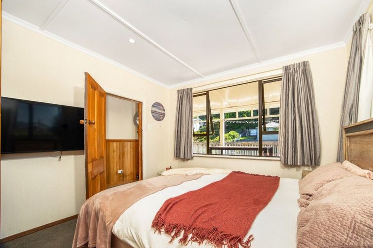 Photo of property in 6 Prosser Street, Green Island, Dunedin, 9018