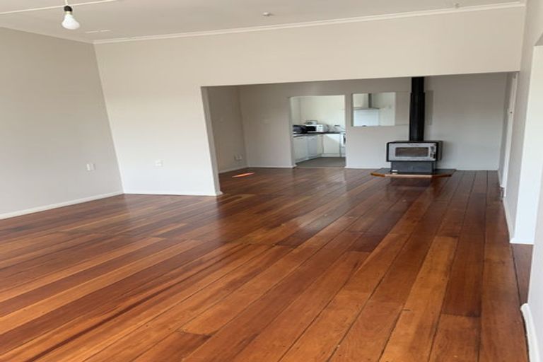 Photo of property in 9 Victoria Street, Levin, 5510