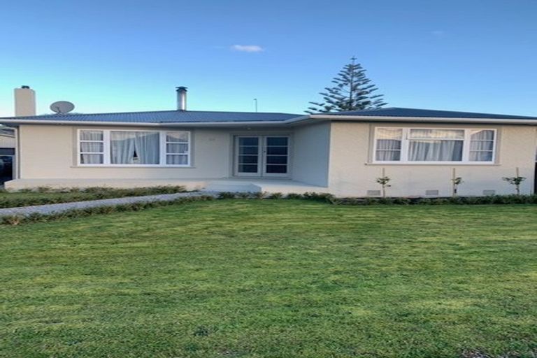 Photo of property in 24 Glasgow Street, Takaro, Palmerston North, 4412