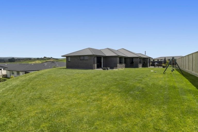Photo of property in 19 Wairere Rise, Omokoroa, 3114