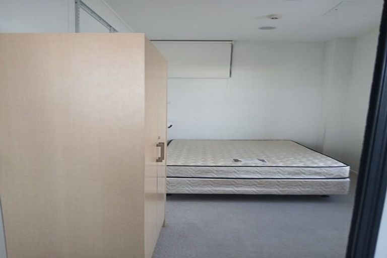 Photo of property in Twin Towers, 411/17 Putney Way, Manukau, Auckland, 2104