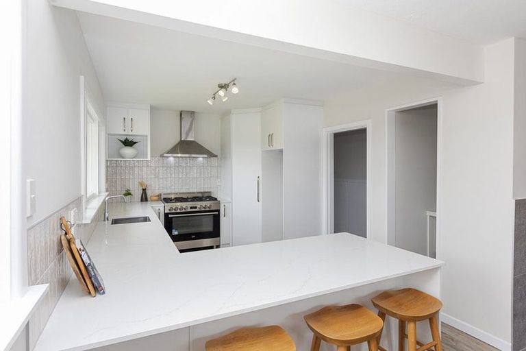 Photo of property in 30 Shannon Place, Belfast, Christchurch, 8051