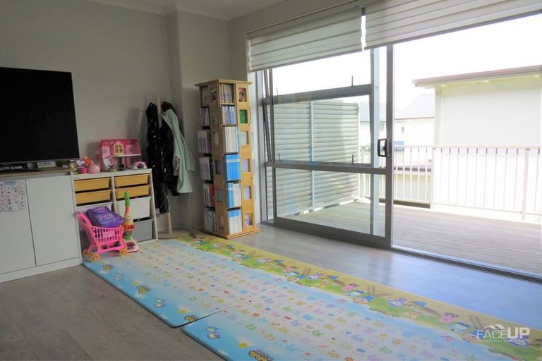 Photo of property in 144 Hobsonville Point Road, Hobsonville, Auckland, 0616