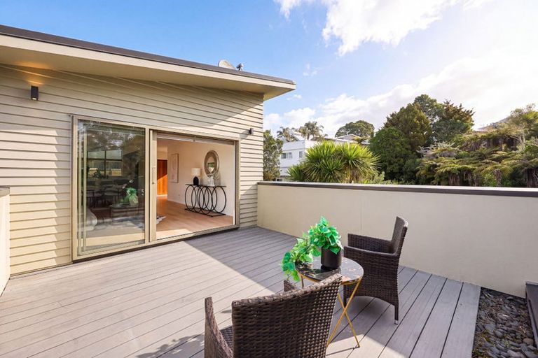 Photo of property in 40a Verran Road, Birkdale, Auckland, 0626