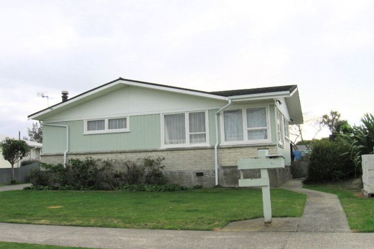 Photo of property in 16 Ranfurly Street, Tamatea, Napier, 4112