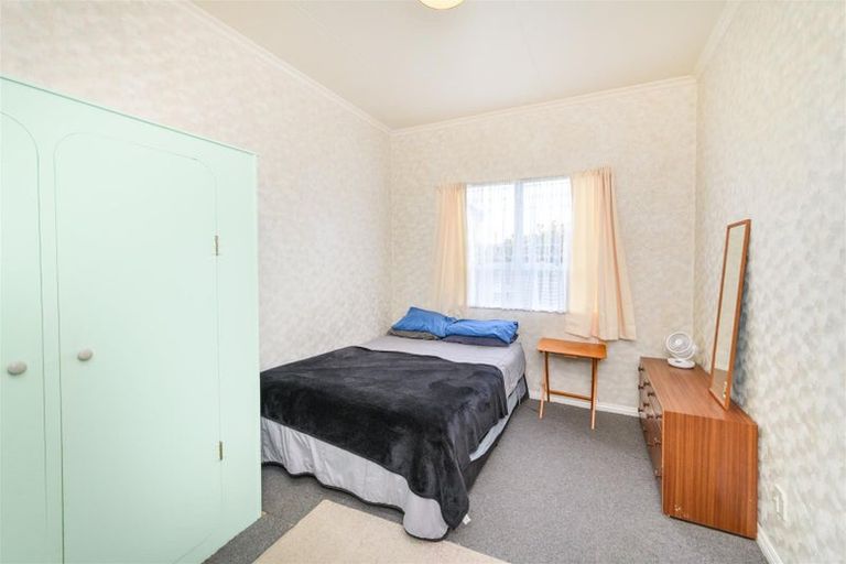 Photo of property in 201 Bridge Street, Bulls, 4818