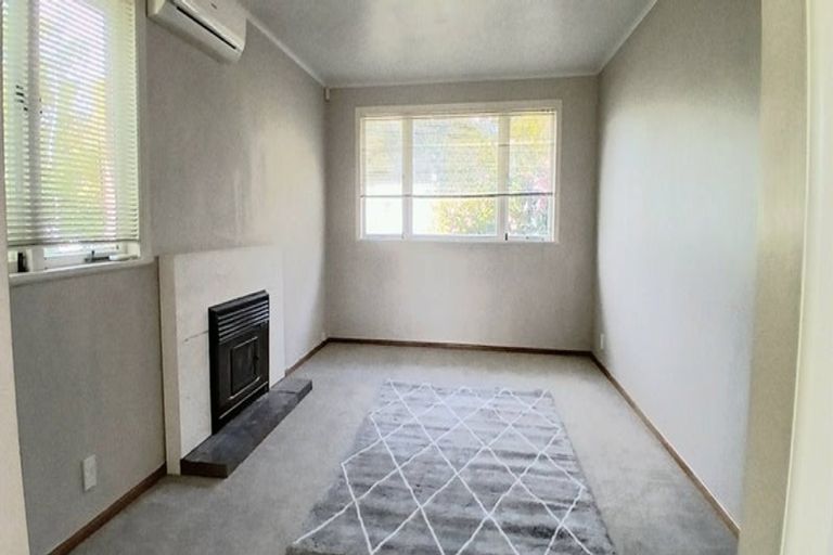 Photo of property in 47 Cardiff Road, Pakuranga, Auckland, 2010