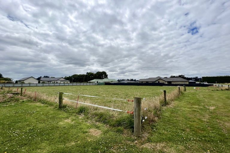 Photo of property in 16 Tui Place, Edendale, Wyndham, 9893