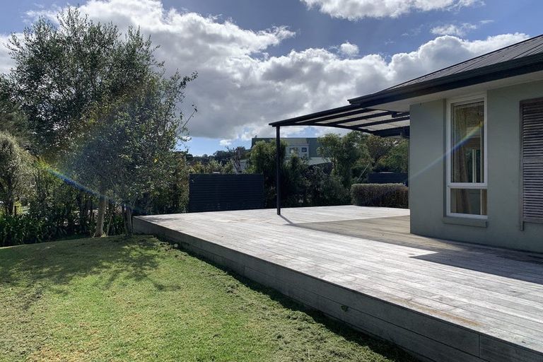 Photo of property in 12 Courtney Lane, Matakana, Warkworth, 0985