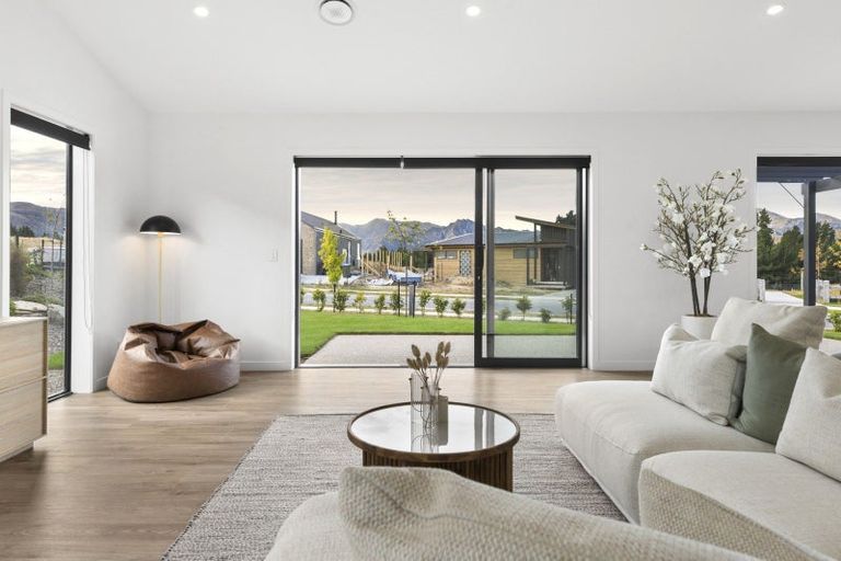 Photo of property in Northlake, 15 Bonspiel Road, Wanaka, 9305