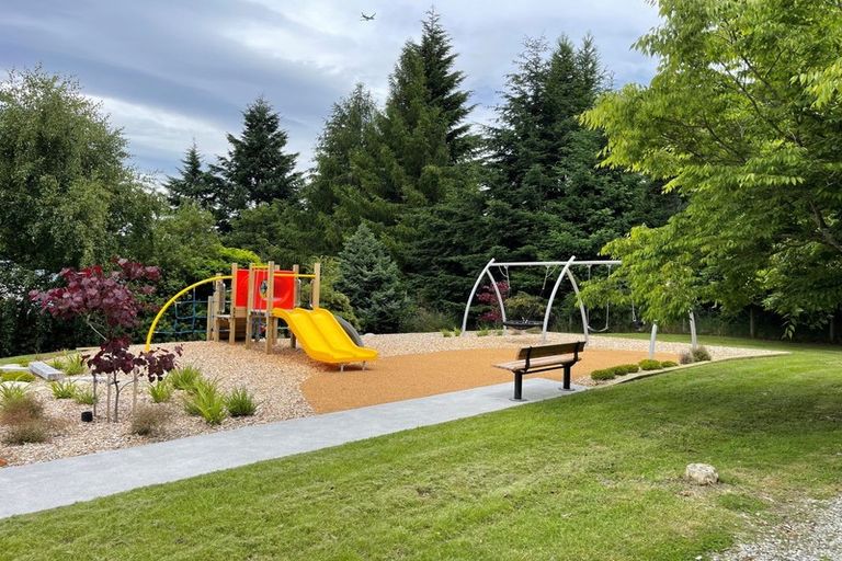 Photo of property in 43 Marina Drive, Frankton, Queenstown, 9300