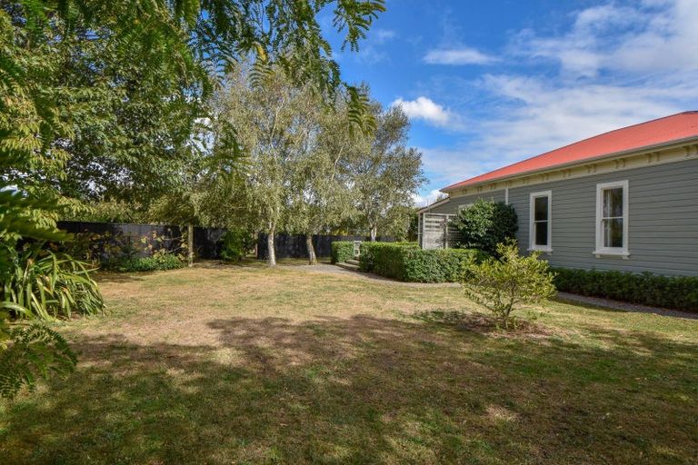 Photo of property in 5 Brown Avenue, Carterton, 5713