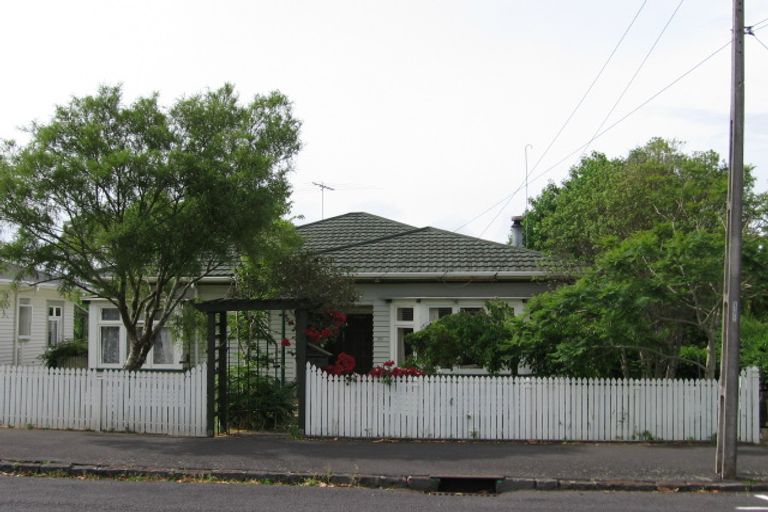 Photo of property in 39 Monaghan Avenue, Mount Albert, Auckland, 1025