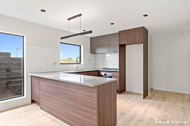 Photo of property in 51a Fitzwater Place, Henderson, Auckland, 0612