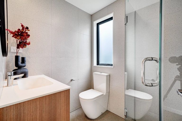 Photo of property in 4 Tiller Street, Hobsonville, 0616