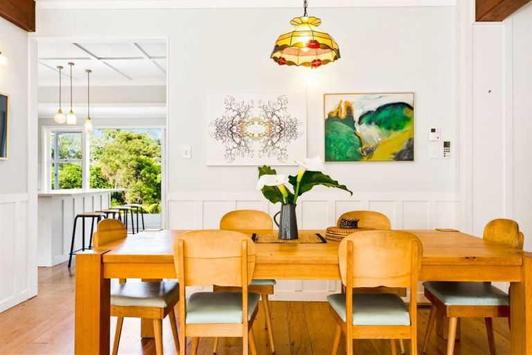 Photo of property in 71 Coulter Road, Henderson Valley, Auckland, 0614