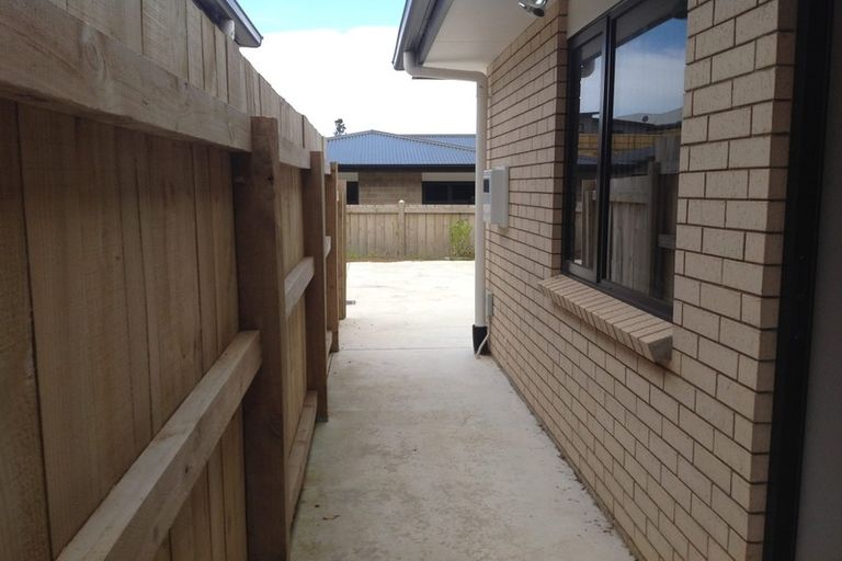 Photo of property in 12a Frederick Place, Whalers Gate, New Plymouth, 4310