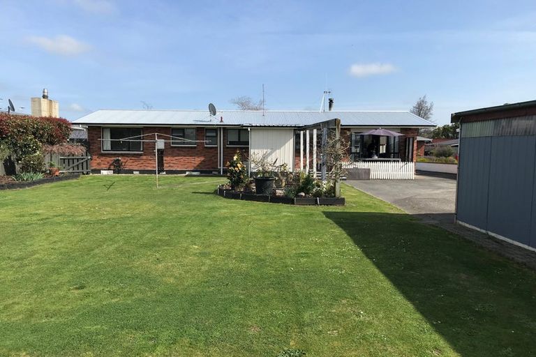 Photo of property in 15 Kennedy Avenue, Feilding, 4702