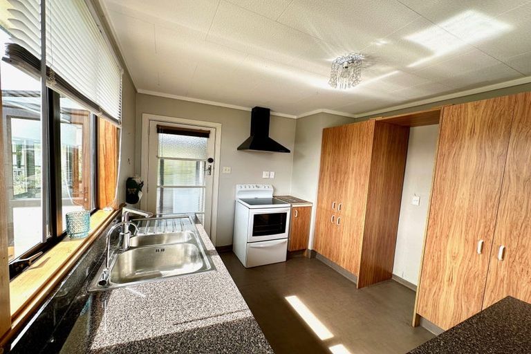 Photo of property in 17 Harwich Street, Balclutha, 9230