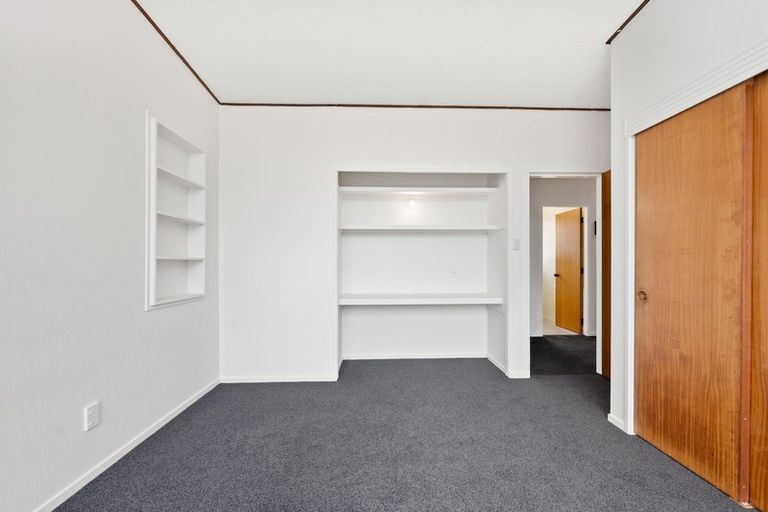 Photo of property in 28 Iles Road, Lynmore, Rotorua, 3010