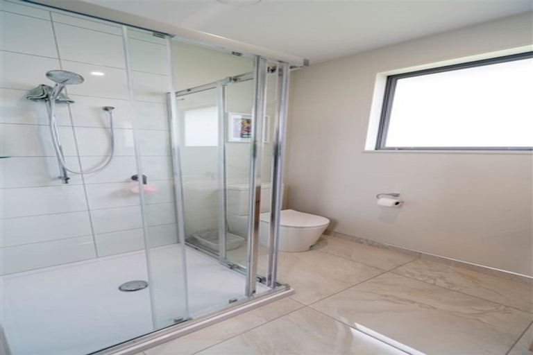 Photo of property in 35 Pounamu Drive, Te Anau, 9600