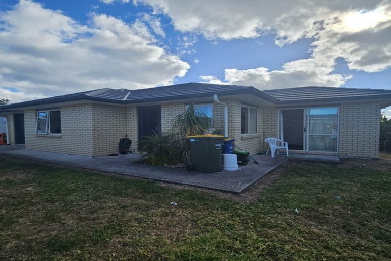 Photo of property in 6 Glen Norman Avenue, Henderson, Auckland, 0610