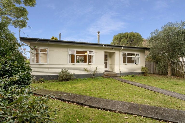 Photo of property in 13 Tongariro Street, Paraparaumu, 5032