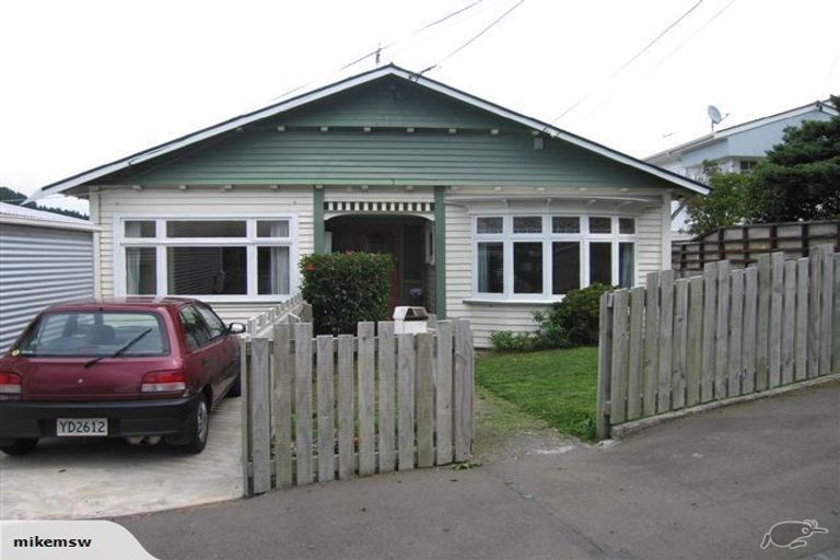 Photo of property in 9 Akatea Street, Berhampore, Wellington, 6023