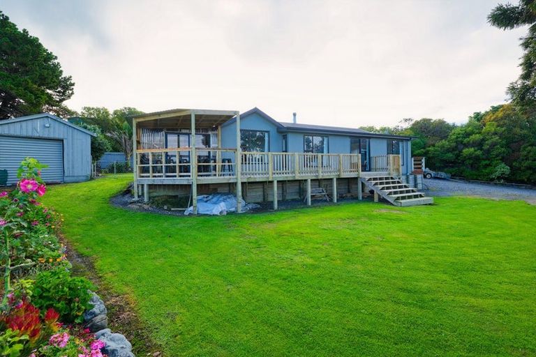 Photo of property in 92 Churchill Street, Kaikoura, 7300