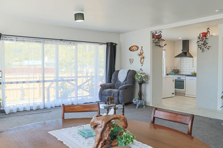 Photo of property in 4 Lord Cobham Avenue, Whakatane, 3120