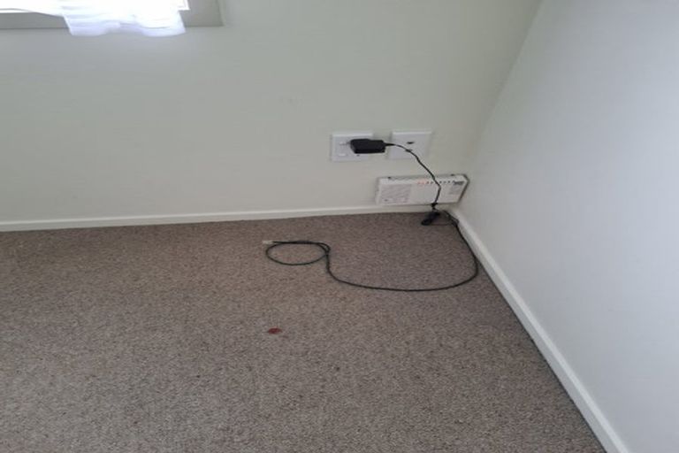 Photo of property in 7a Abel Tasman Avenue, Henderson, Auckland, 0610