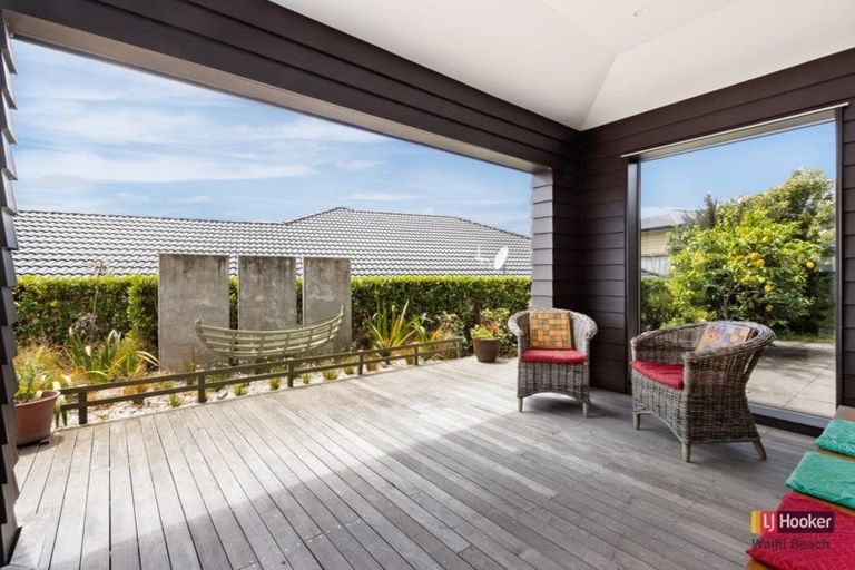 Photo of property in 31 Browns Drive, Waihi Beach, 3611