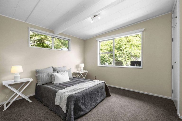 Photo of property in 31 Tauroa Road, Havelock North, 4130