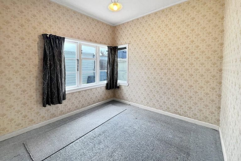 Photo of property in 232 Grey Street, Palmerston North, 4414