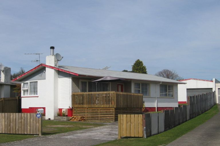 Photo of property in 108 Pandora Avenue, Sunnybrook, Rotorua, 3015