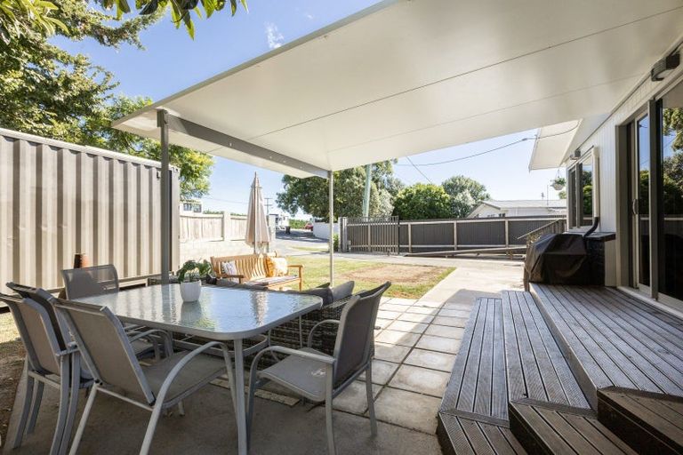 Photo of property in 402 Main North Road, Bay View, Napier, 4104