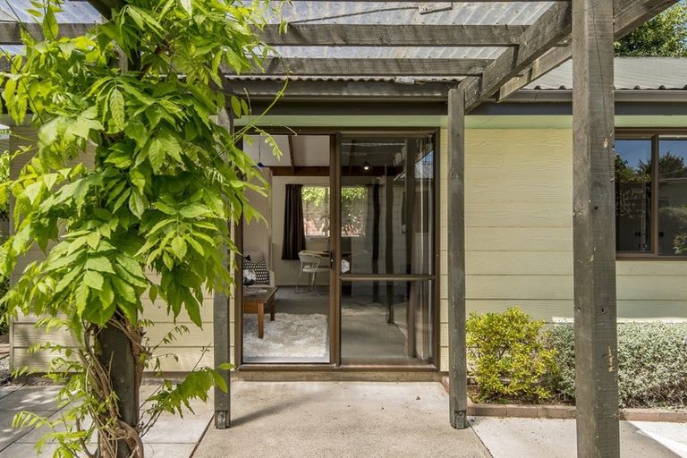 Photo of property in 1/10 Lindores Street, Addington, Christchurch, 8024